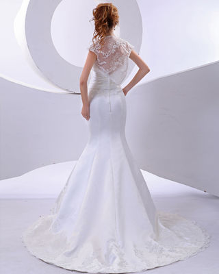 Şık deniz kızı Dantal çiçek Halter Boynuz Kısa kollu düğün elbiseleri